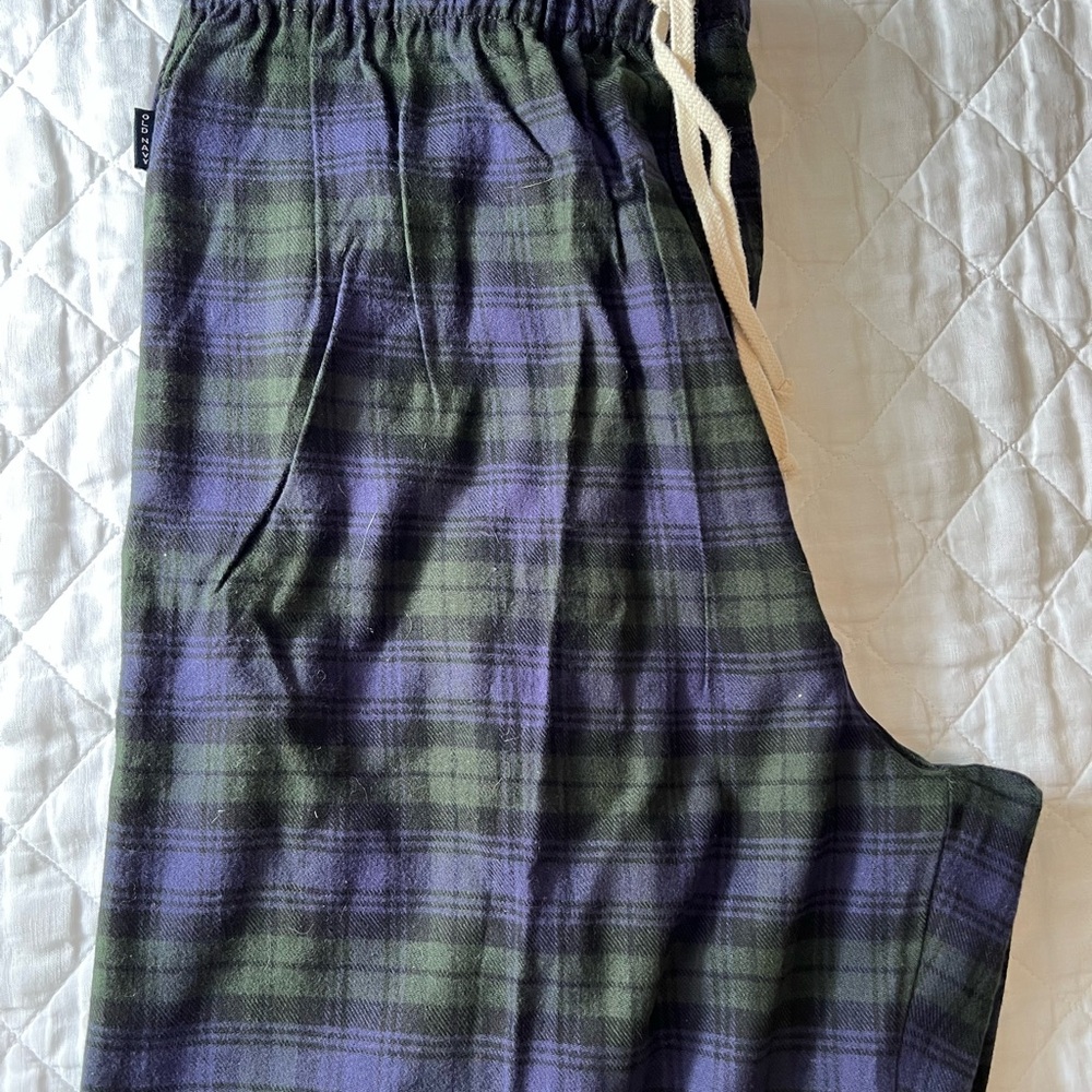 Old Navy Green and Blue Plaid Pajama Pants Relaxed Fit